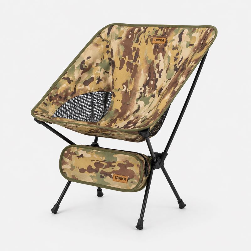 Folding camping chair in camouflage — lightweight foldable outdoor chair with carry bag
