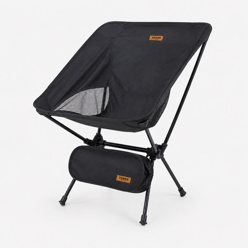 Folding camping chair in black — lightweight outdoor chair with carry bag for camping and festivals