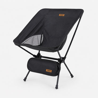 Folding camping chair in black — lightweight outdoor chair with carry bag for camping and festivals